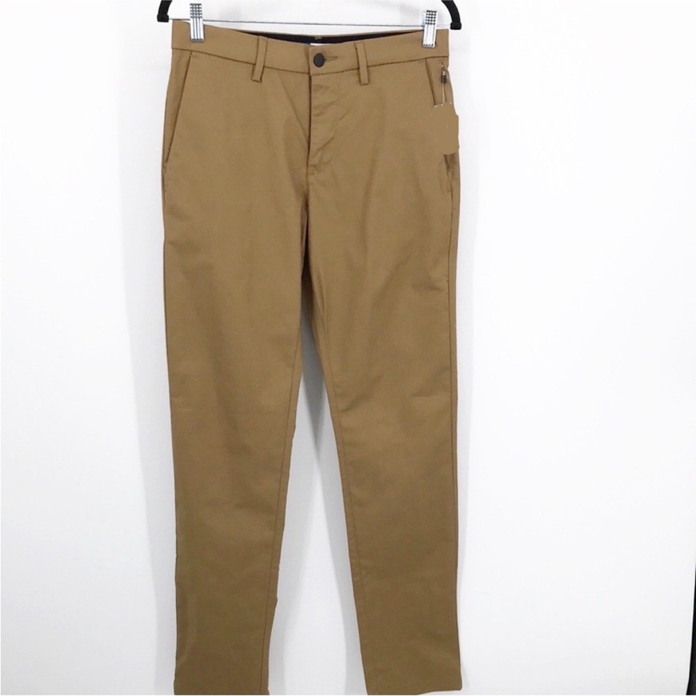 Old Navy Men's Ultimate Tech Slim Fit Pants Dark Kahki 29” x 32”